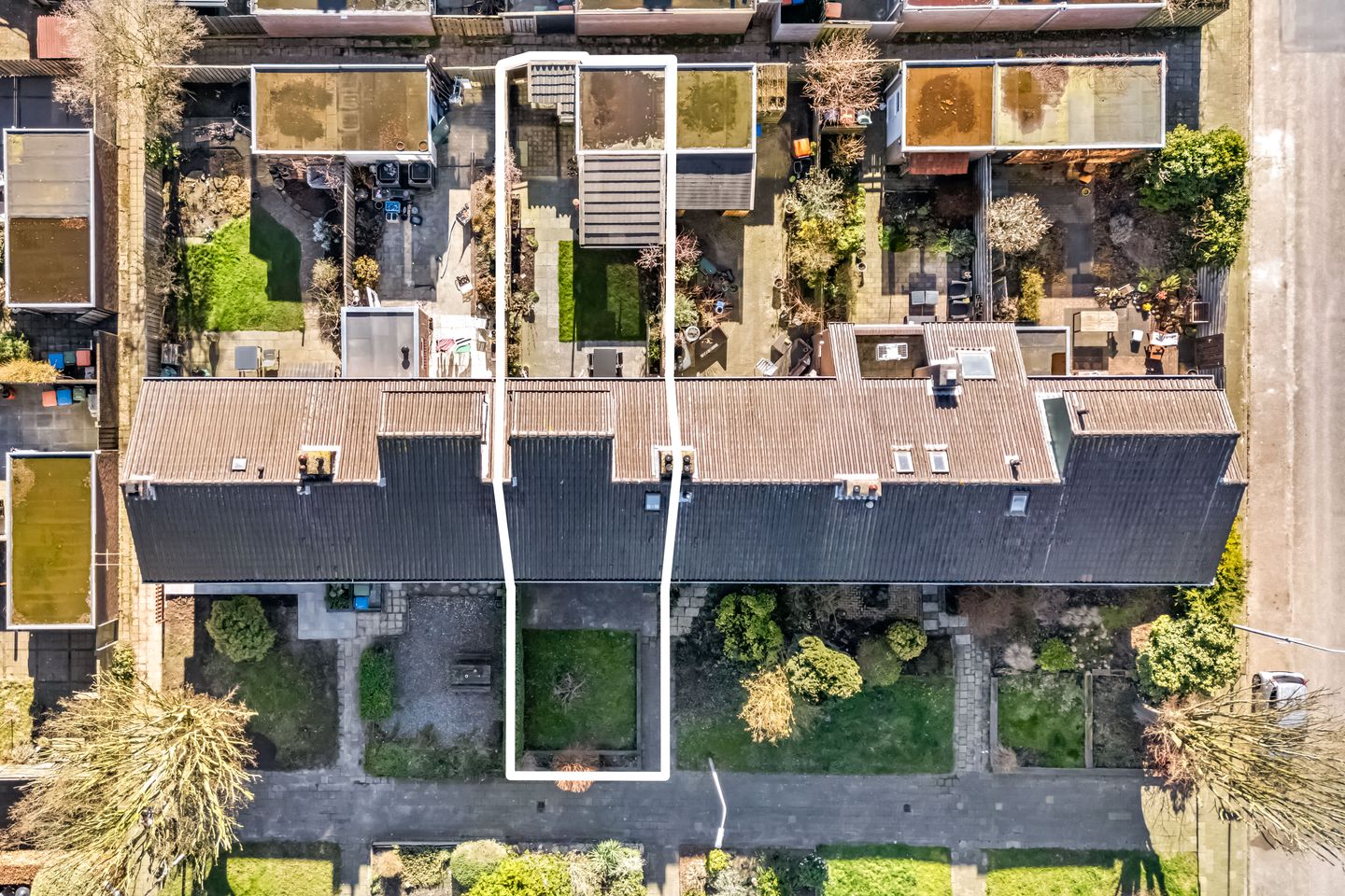 Move-in ready family home with new kitchen and sunny south-facing garden in Amersfoort — 35