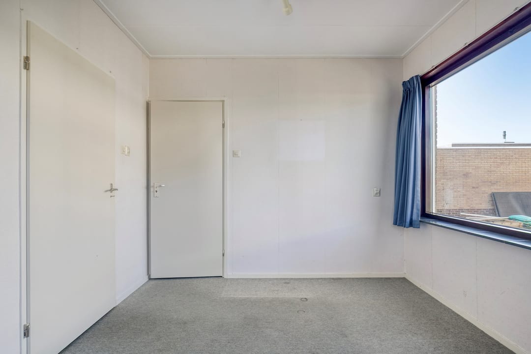 Spacious detached bungalow with panoramic polder view — 21