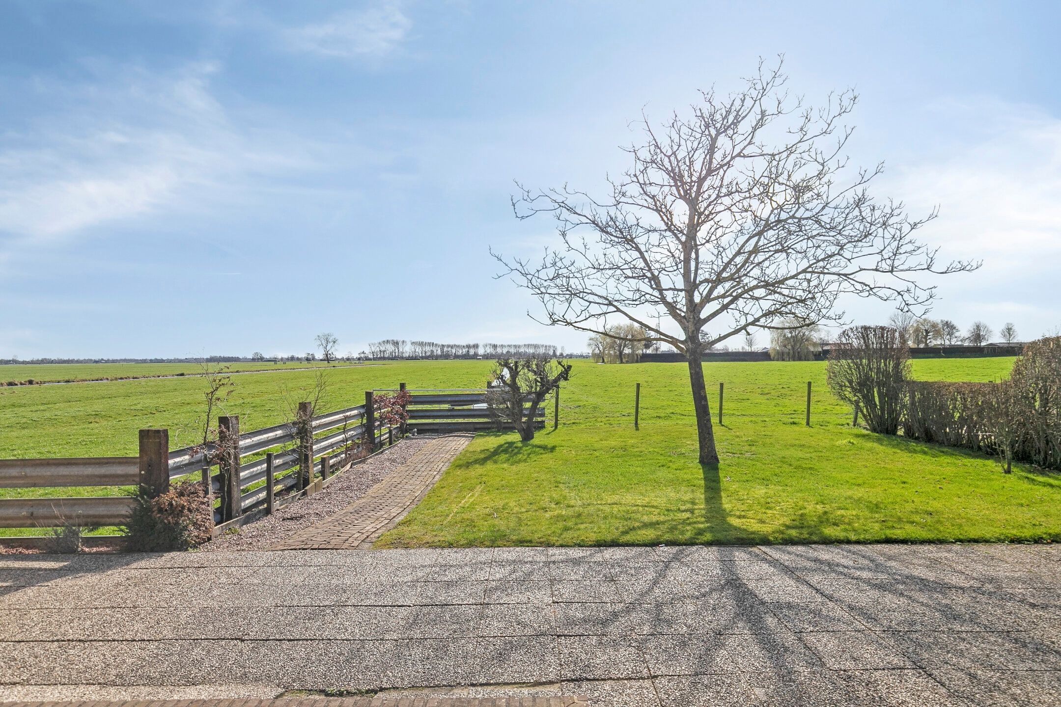 Spacious detached bungalow with panoramic polder view — 44