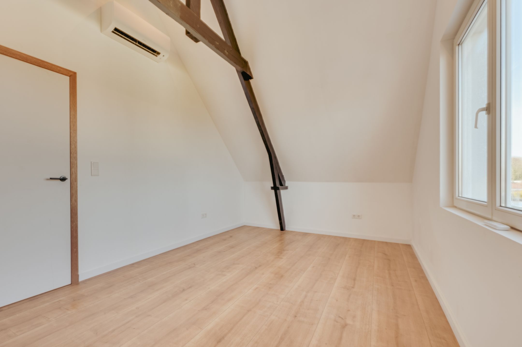 Foto 21 van Voorstraat 37