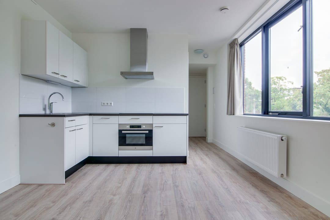 Photo 2 of Hooft Graaflandstraat 2-B8