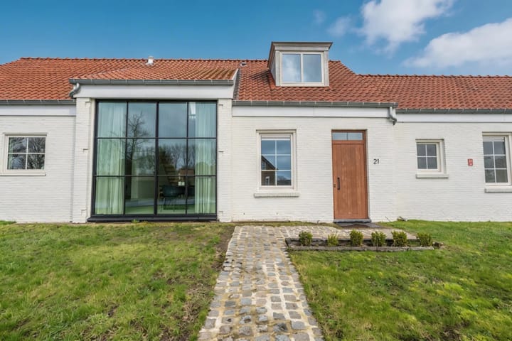 Photo 4 of Heilleweg 21