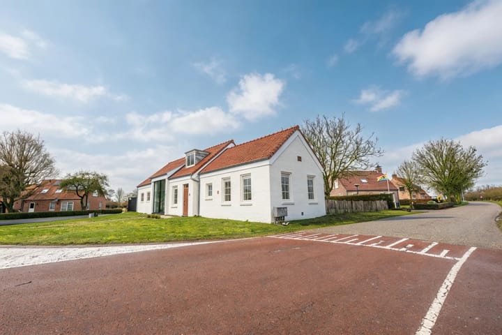 Photo 3 of Heilleweg 21