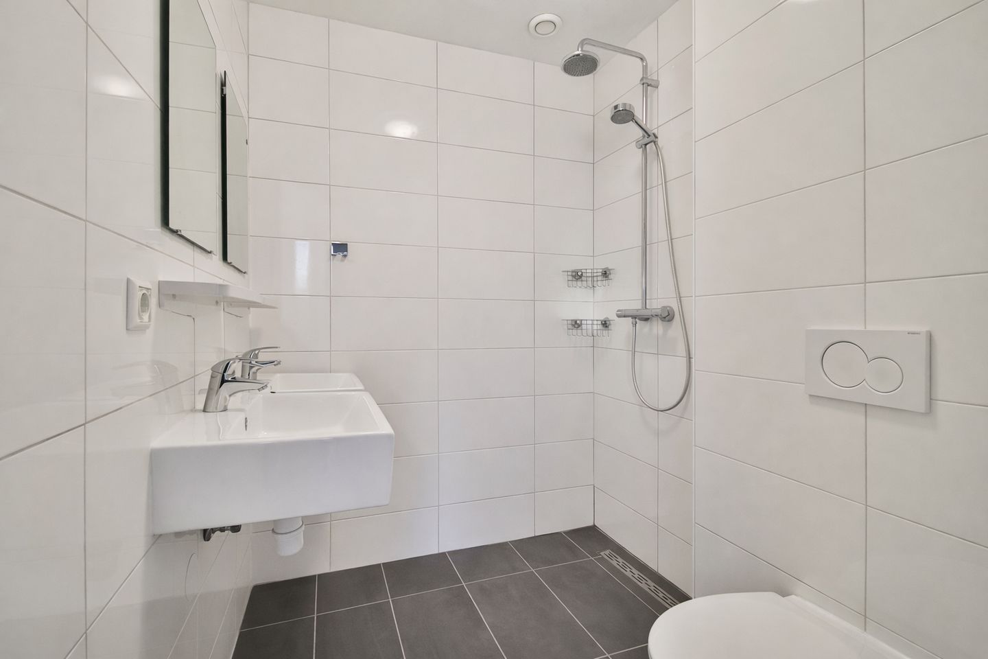 Foto 10 van Balboastraat 11