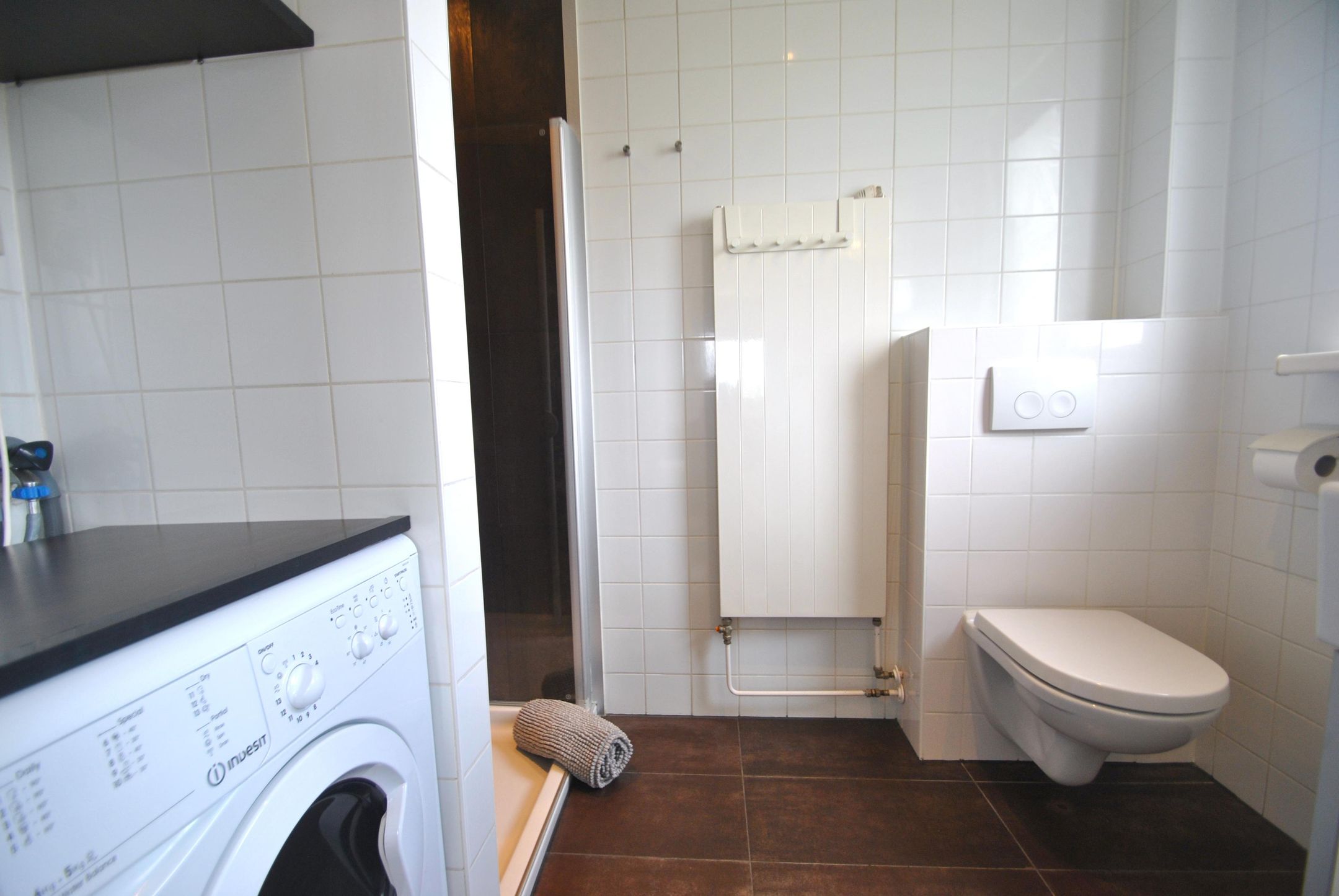 Licht hoekappartement met vrij uitzicht en geen bovenburen in de Indische Buurt — 30