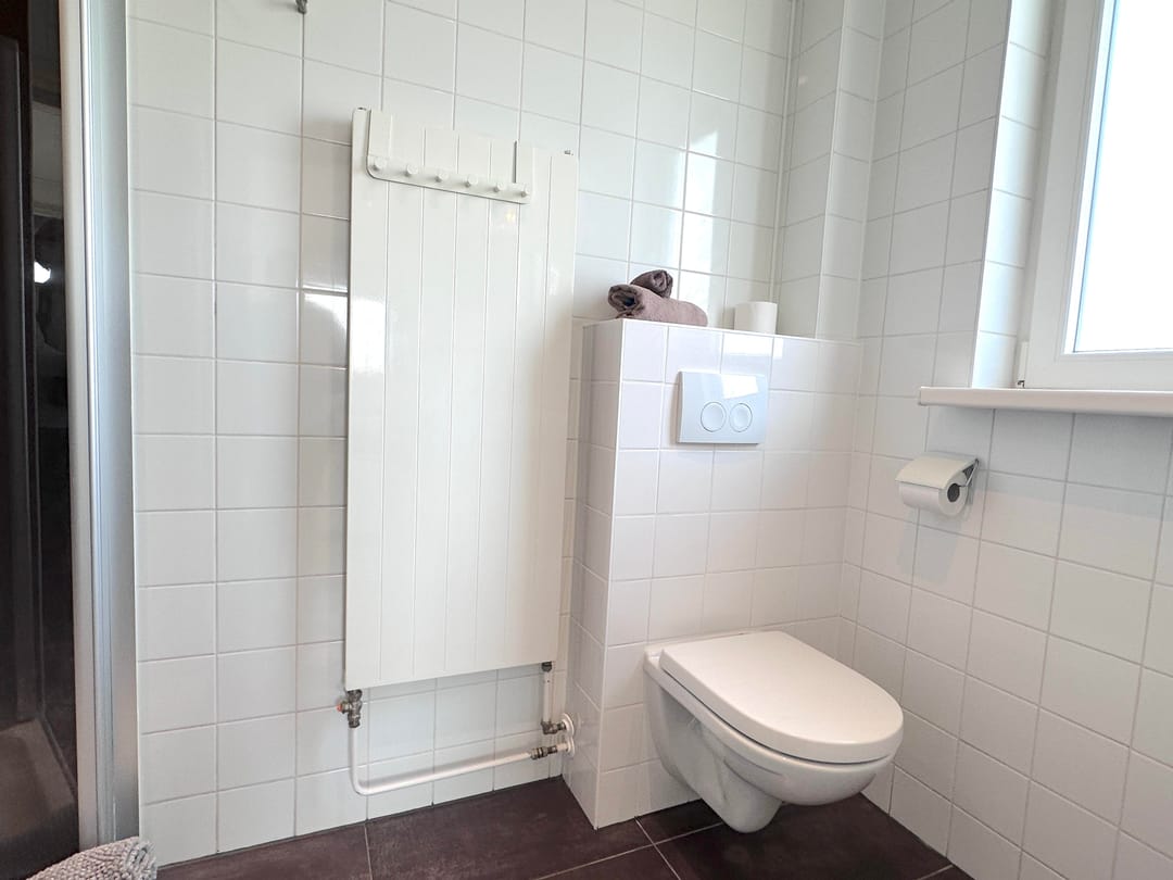 Licht hoekappartement met vrij uitzicht en geen bovenburen in de Indische Buurt — 28