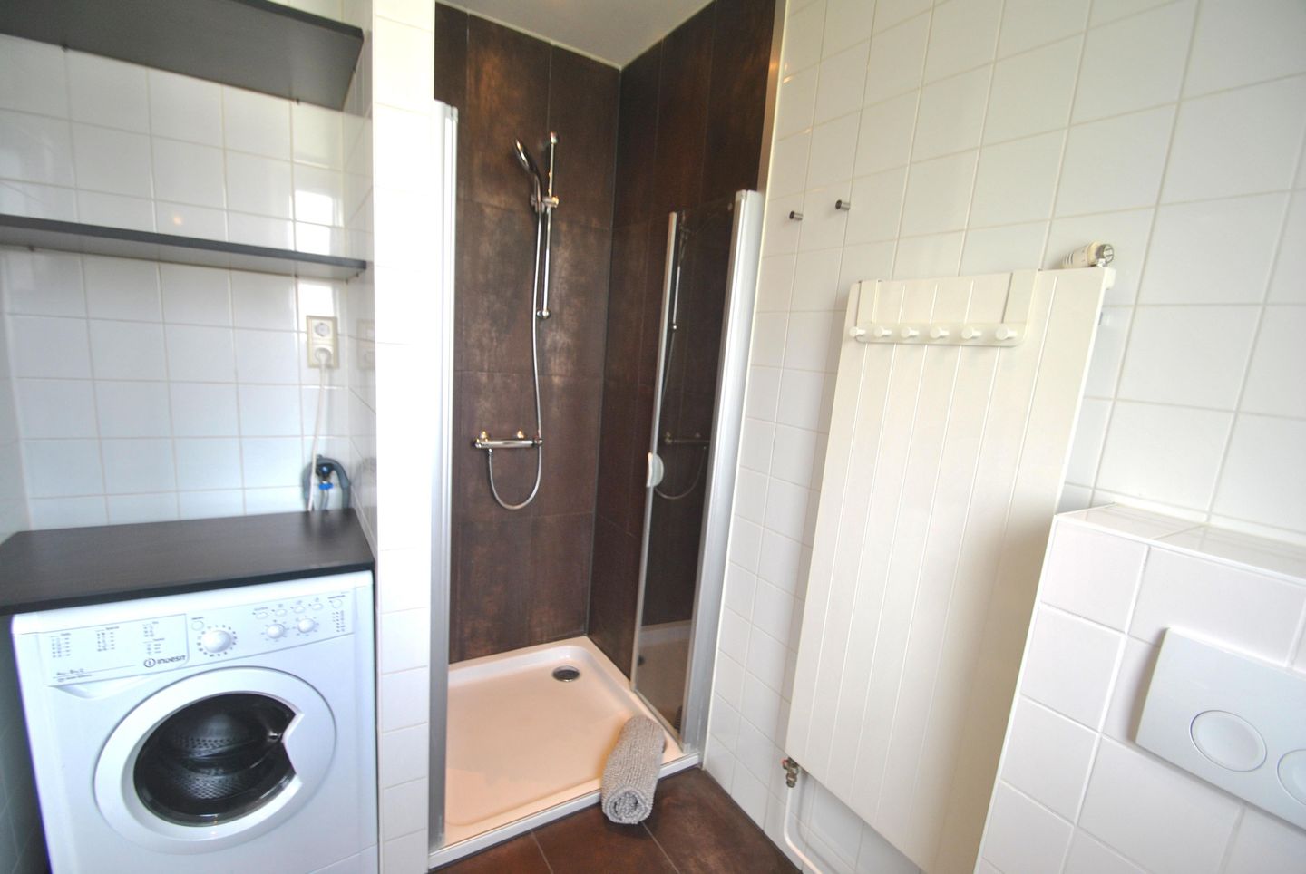 Licht hoekappartement met vrij uitzicht en geen bovenburen in de Indische Buurt — 29