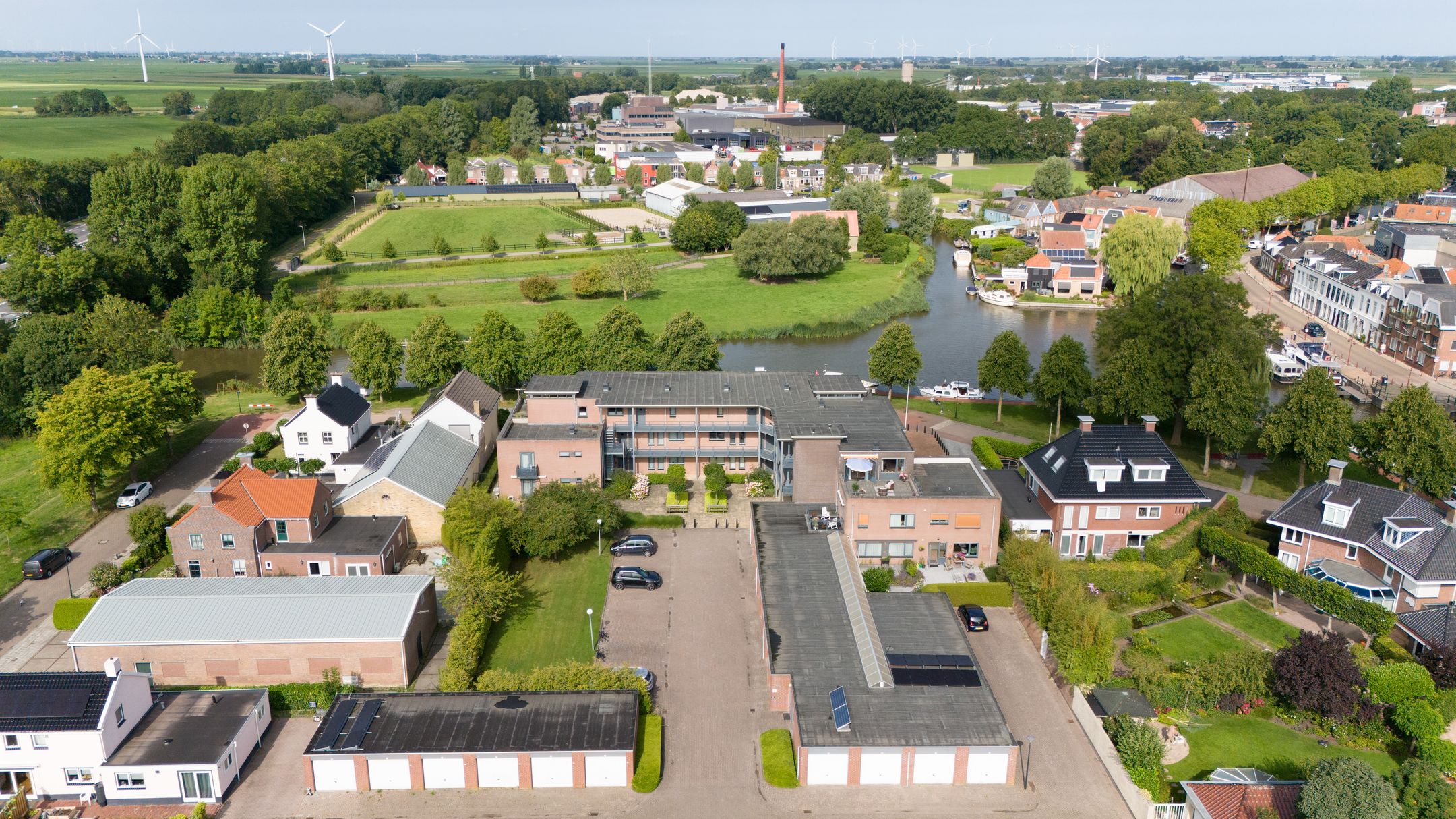 Foto 45 van Gleibakkerij 9-A