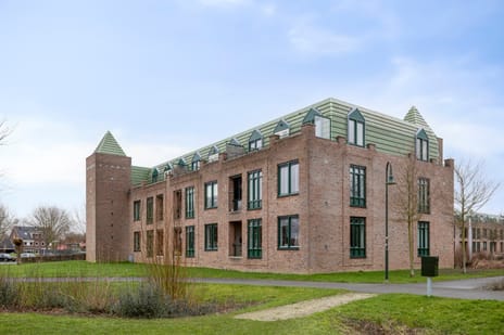 undefined main image