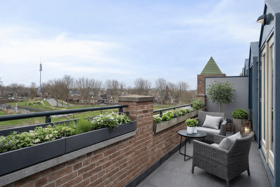 Foto 23 van Slottuin 92