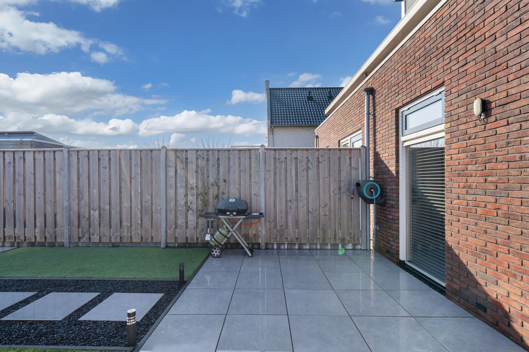 Modern and Sustainable Family Home Near Oosterpark — 28