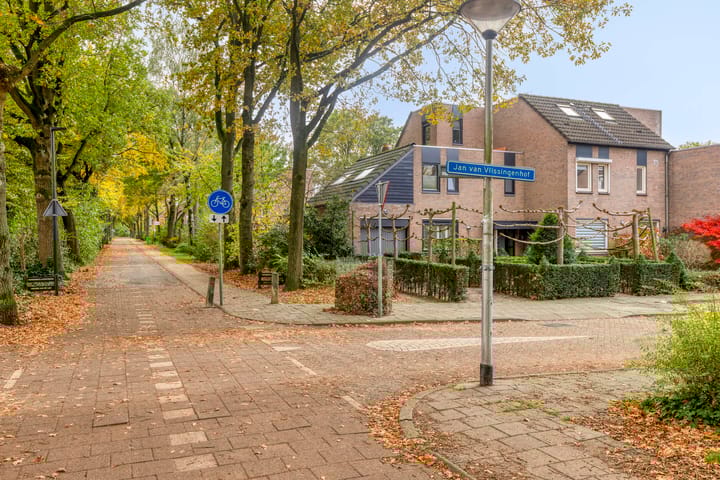 Photo 3 of Jan van Vlissingenhof 26