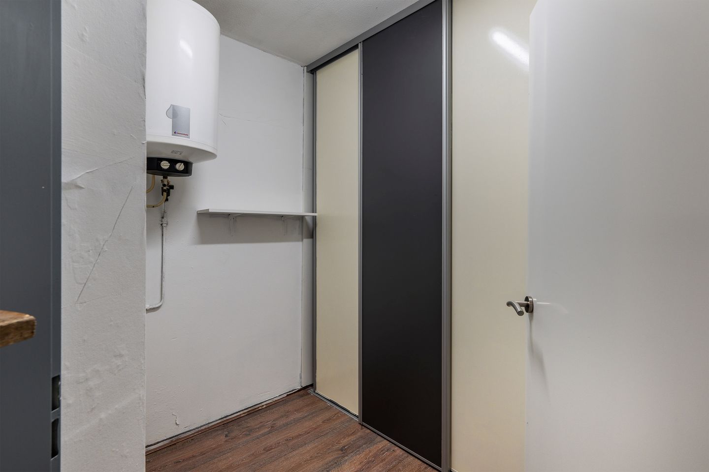 Foto 20 van Henegouwen 68