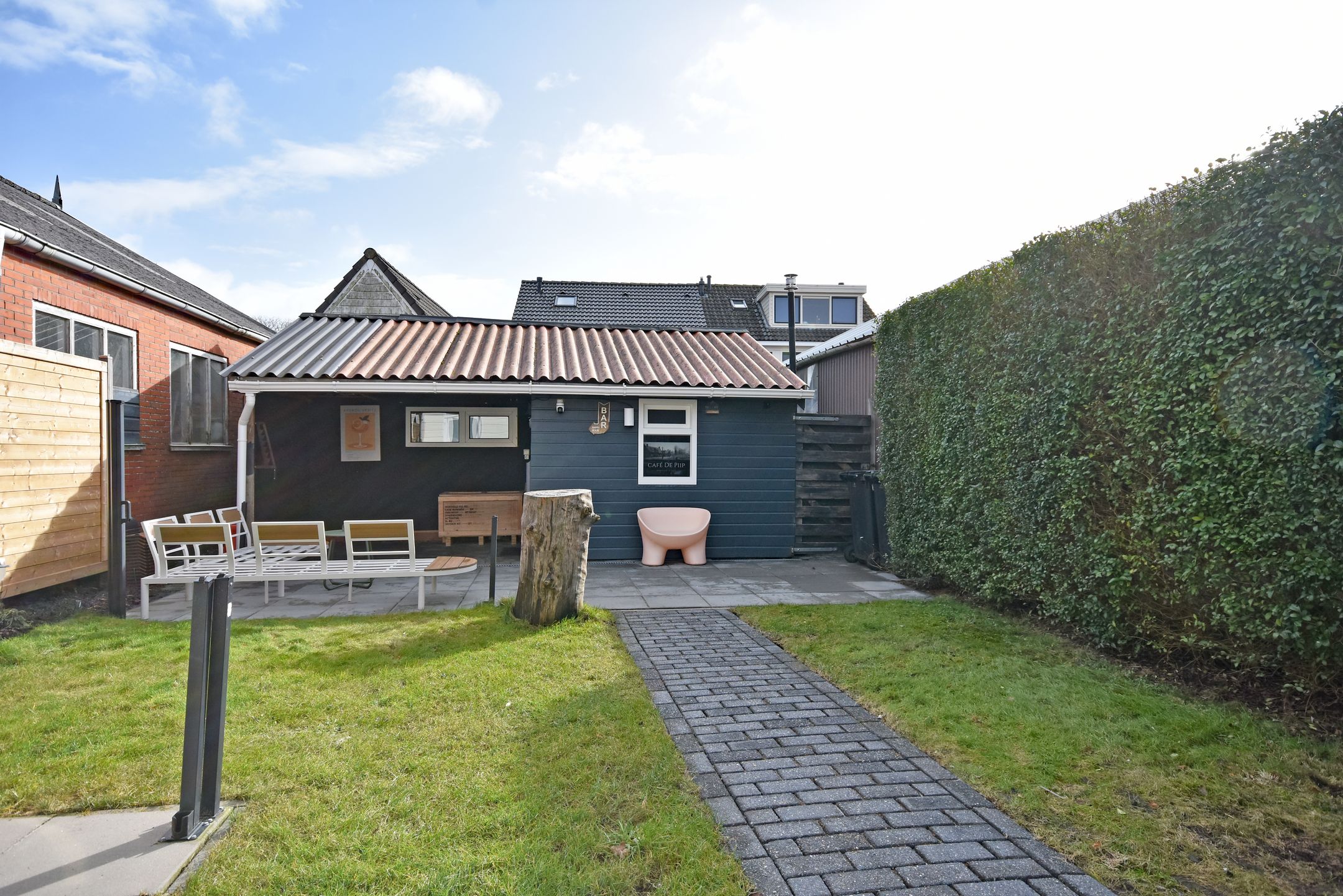 Photo 9 of Rjochthússtrjitte 29