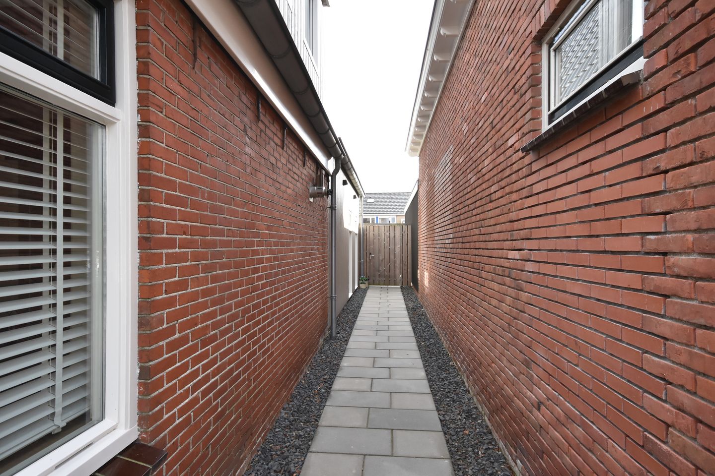 Photo 5 of Rjochthússtrjitte 29