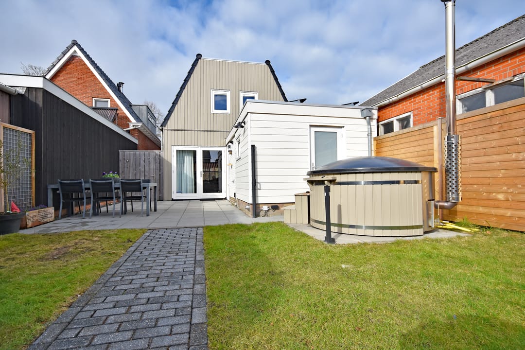 Photo 11 of Rjochthússtrjitte 29