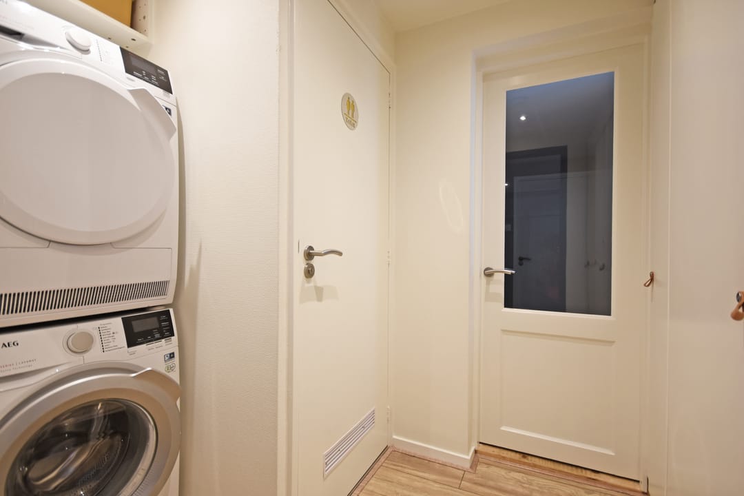 Photo 32 of Rjochthússtrjitte 29