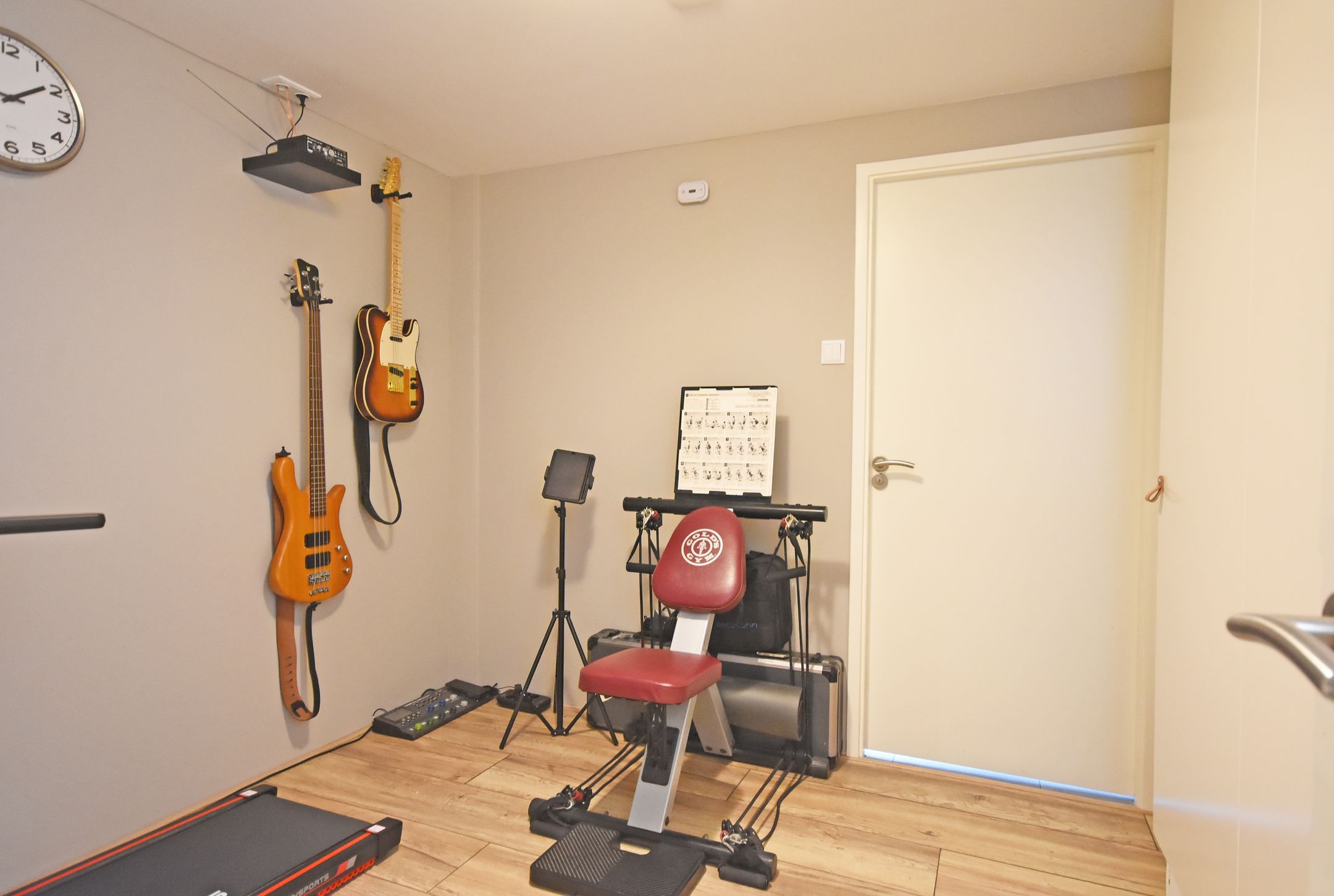 Photo 36 of Rjochthússtrjitte 29