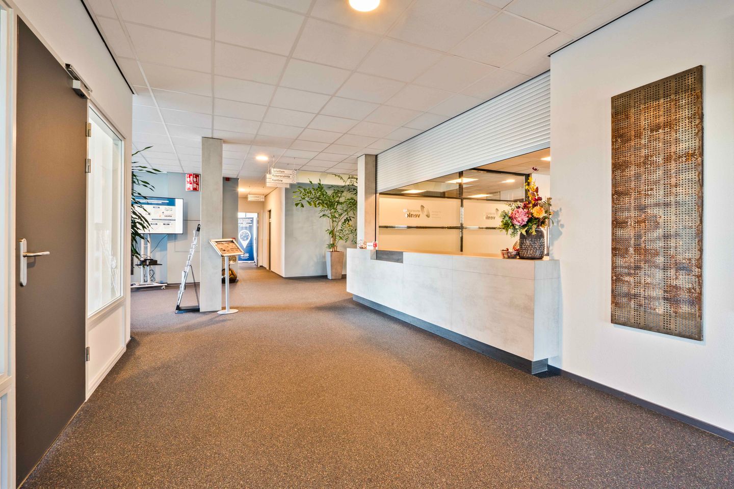 Bekijk foto 4 van Vasco da Gamaweg 1