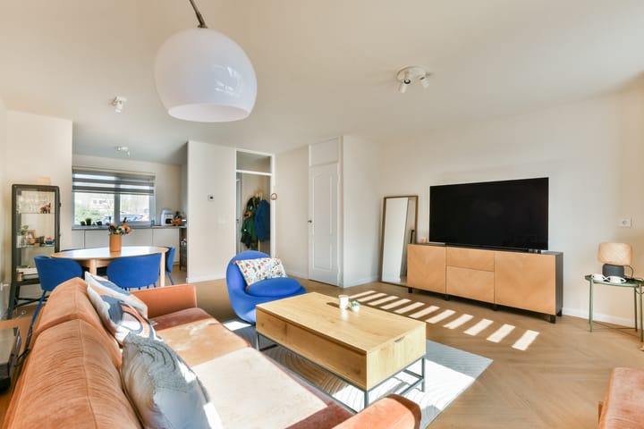 Photo 2 of Cornelis Aarnoutsstraat 171