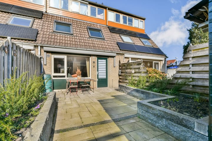 Photo 4 of Cornelis Aarnoutsstraat 171