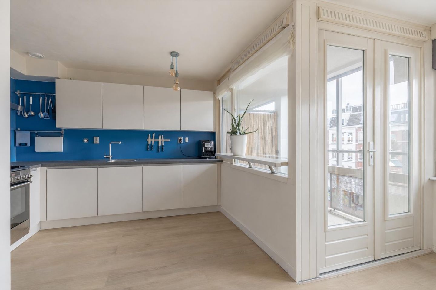 Photo 10 of Eerste Van Swindenstraat 173