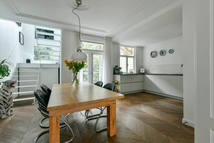 Photo 2 of Rustenburgerstraat 131-1