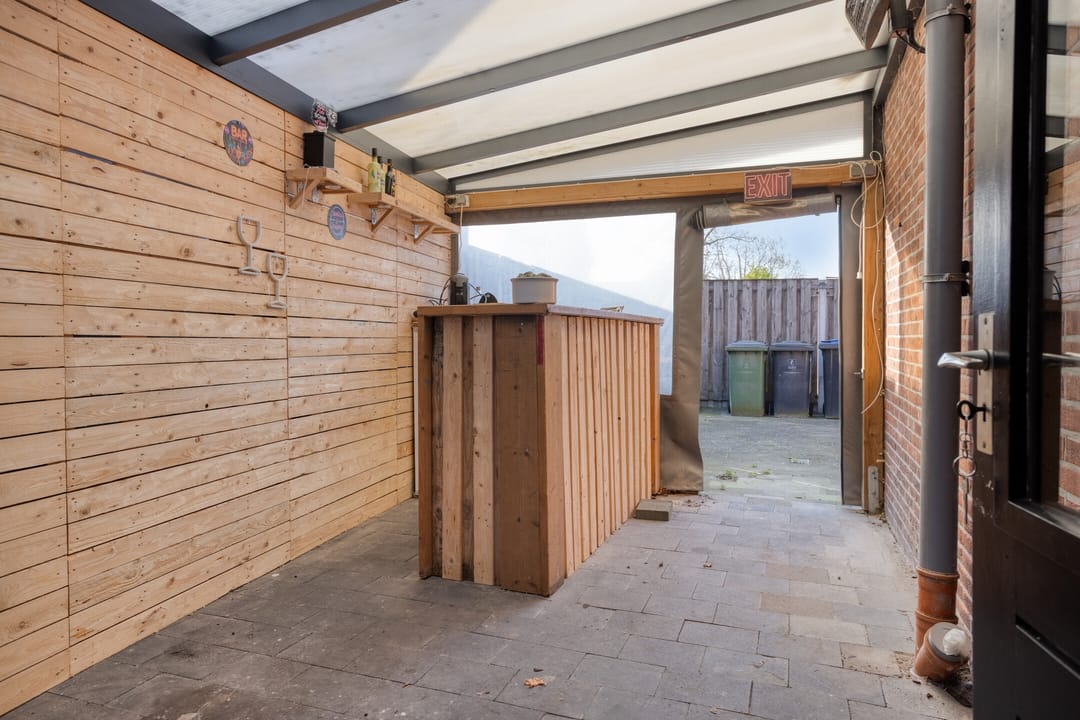Semi-Detached House with Garden Room in Quiet Sint Jansteen — 22