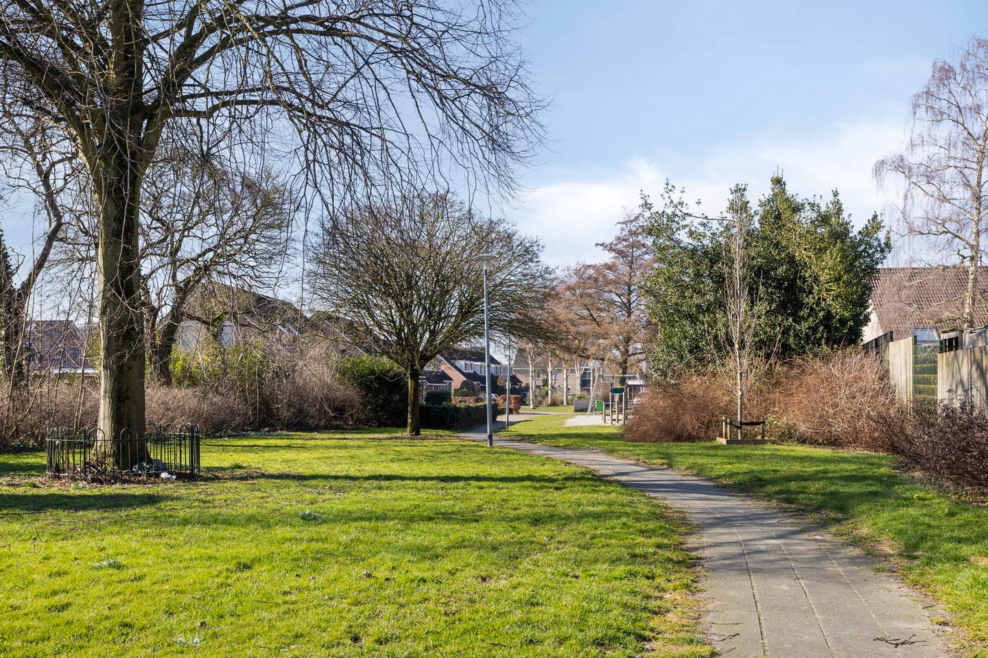 Foto 40 van IJzerwerker 11