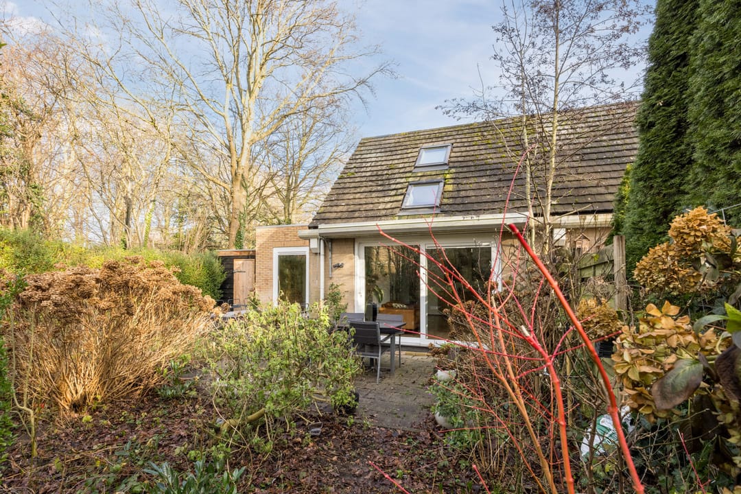 Photo 1 of Dr. L.J. Rogierstraat 104