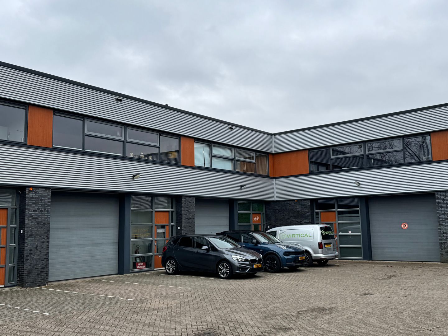 Bekijk foto 2 van Teddingtonweg 28