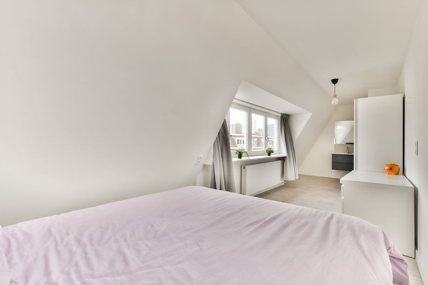 Photo 29 of Celsiusstraat 45