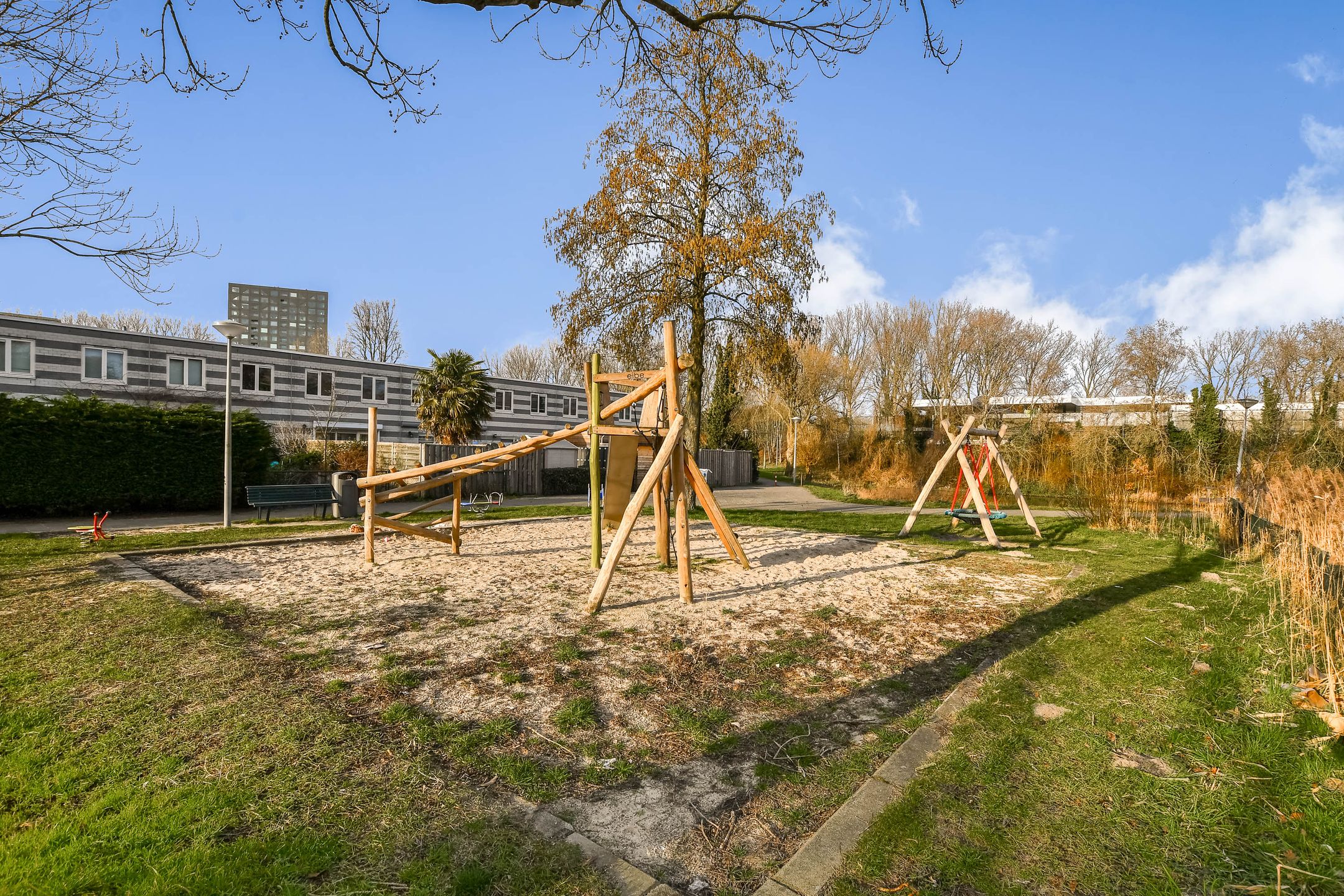 Photo 36 of Celsiusstraat 45