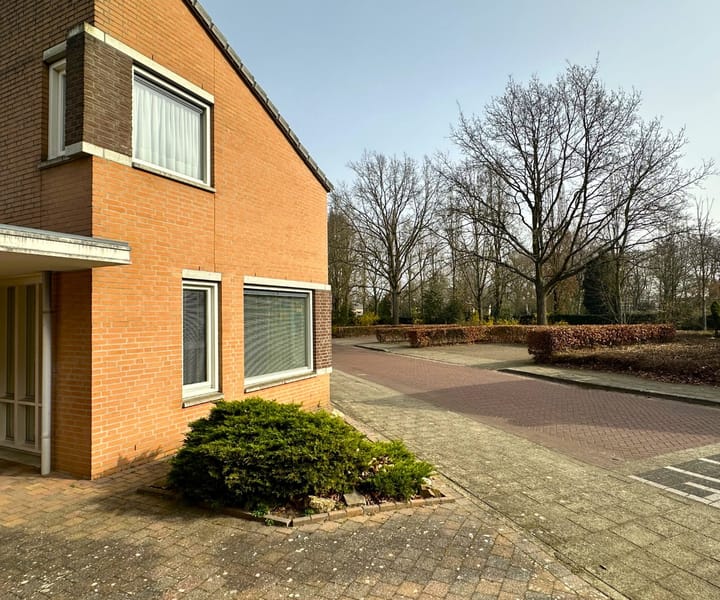 Photo 2 of Clivialaan 25