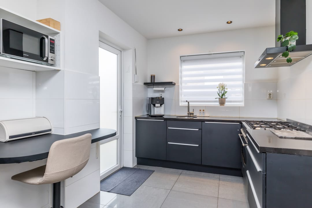 Renovated Semi-Detached Family Home with Home Office Potential and Garage in Brunssum-Noord — 15