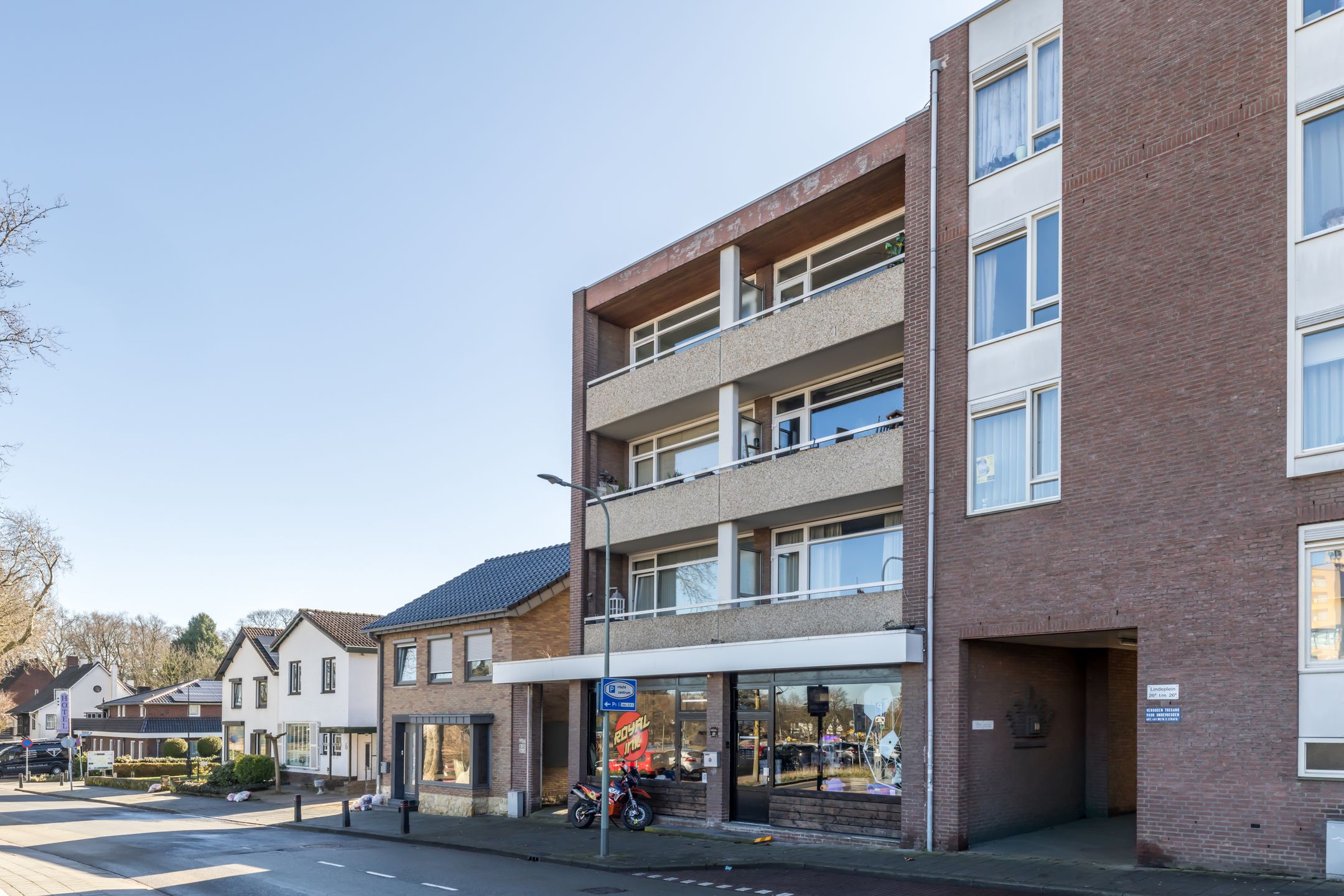 Apartment with Panoramic View in Brunssum Center — 24