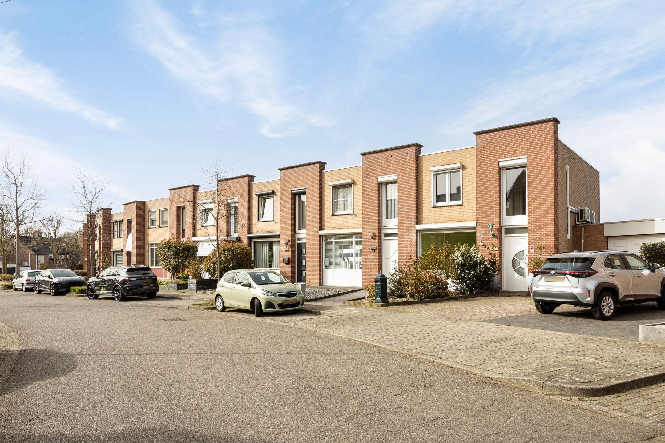 Photo 3 of Ellecuylgaard 102-A