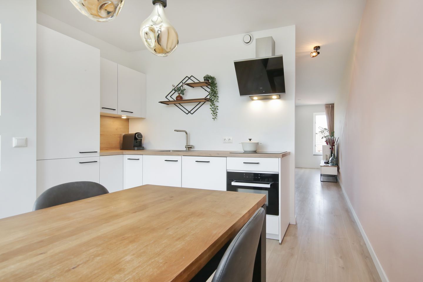 Foto 10 van Vondelweg 146