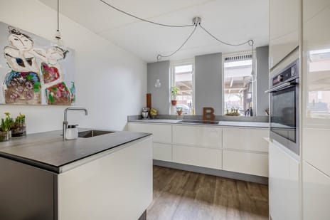 Overtoom 25 secondary image