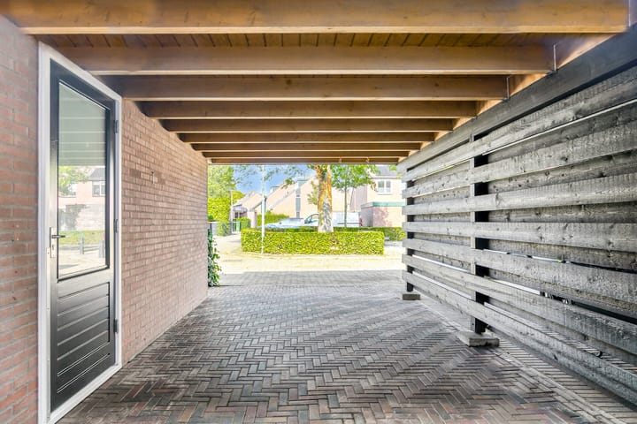 Foto 3 van Strausslaan 76