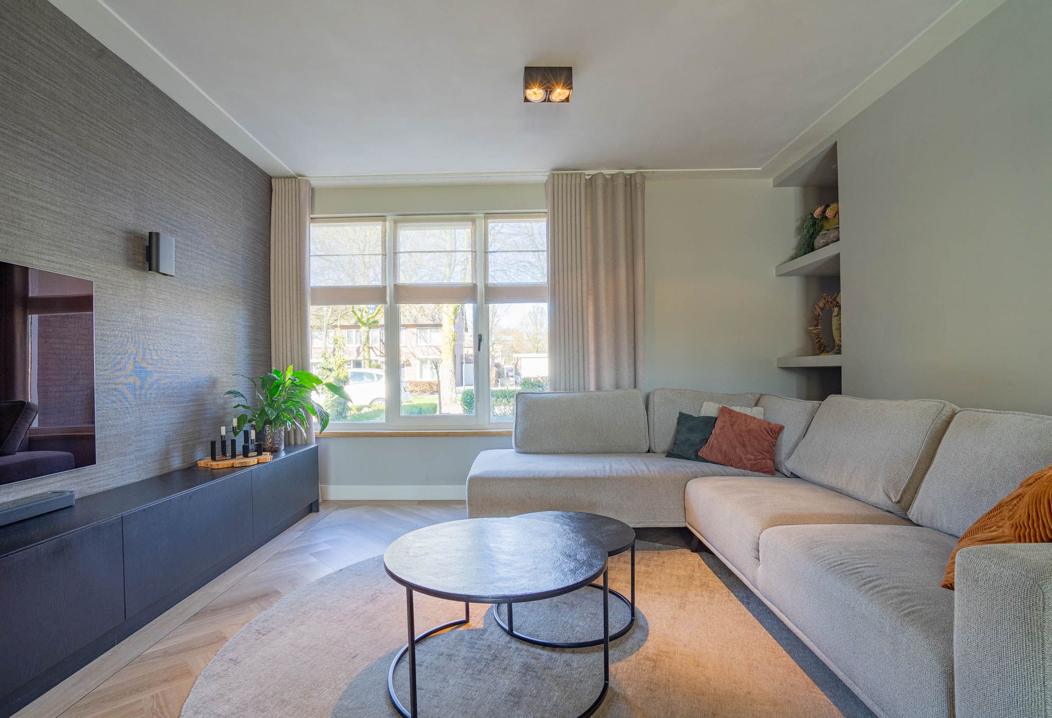 Spacious Move-in Ready Semi-detached House with Garage in Bakel — 17