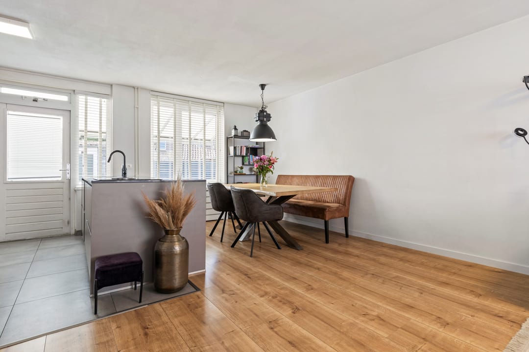 Foto 16 van Doctor Cuypersstraat 48