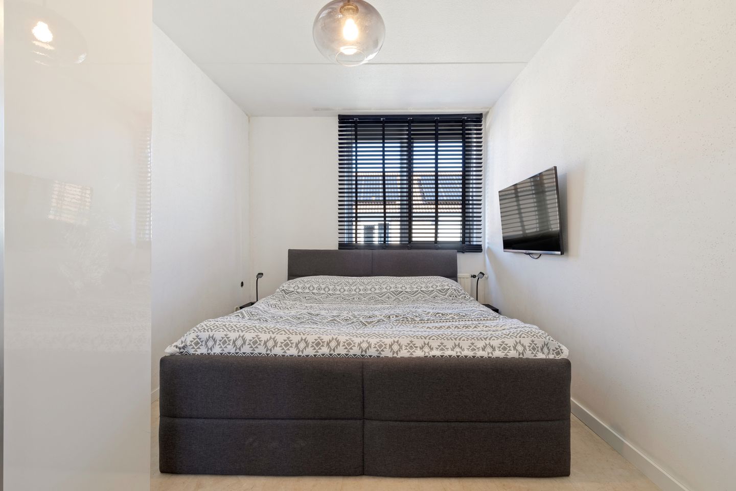 Foto 25 van Doctor Cuypersstraat 48