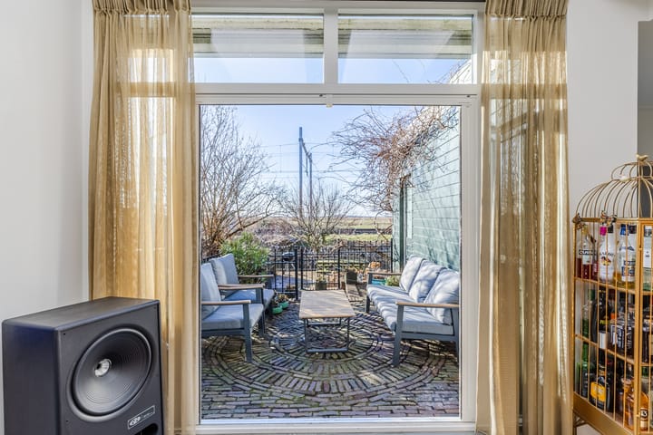 Foto 3 van Riouwstraat 28