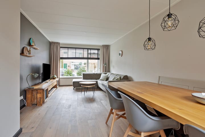 Photo 2 of Ooievaarstraat 36