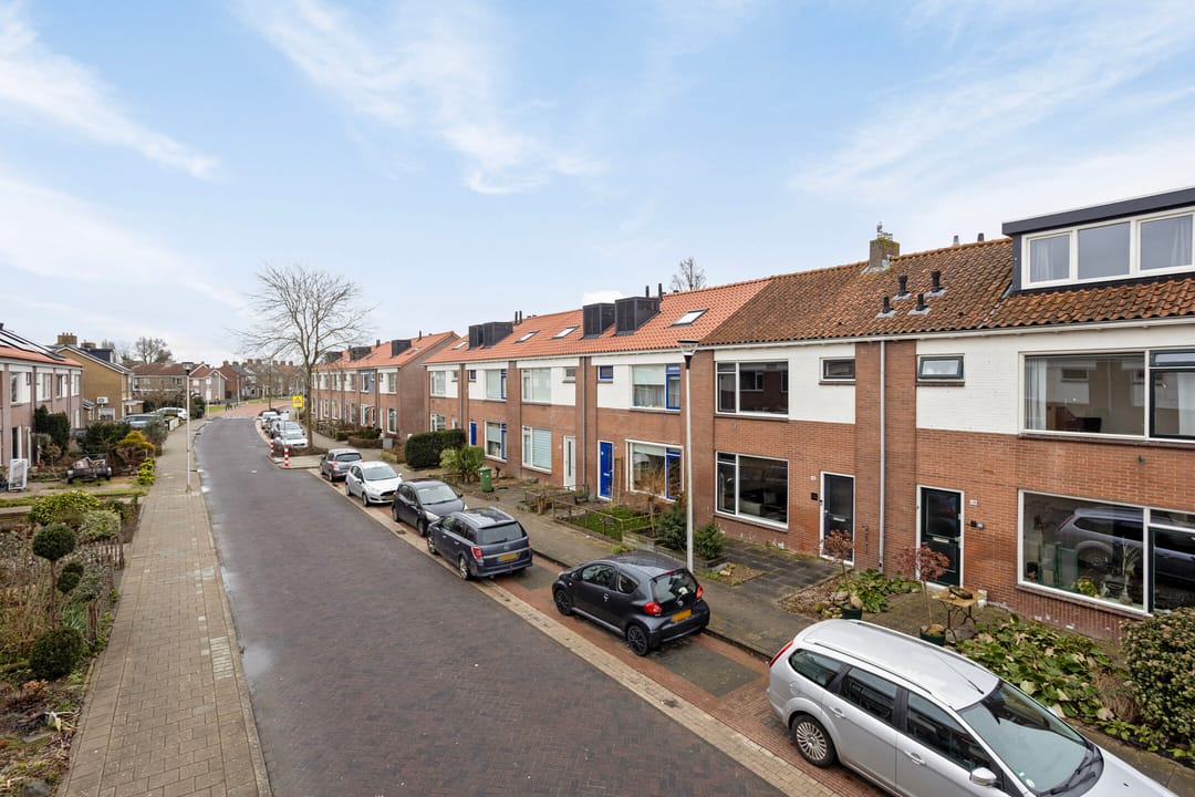 Foto 8 van Ooievaarstraat 36