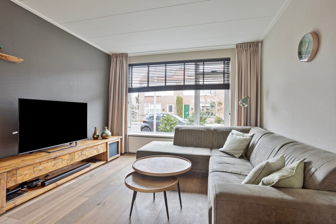 Foto 16 van Ooievaarstraat 36