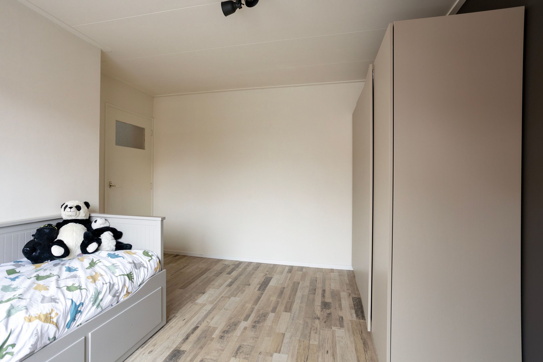 Foto 27 van Ooievaarstraat 36