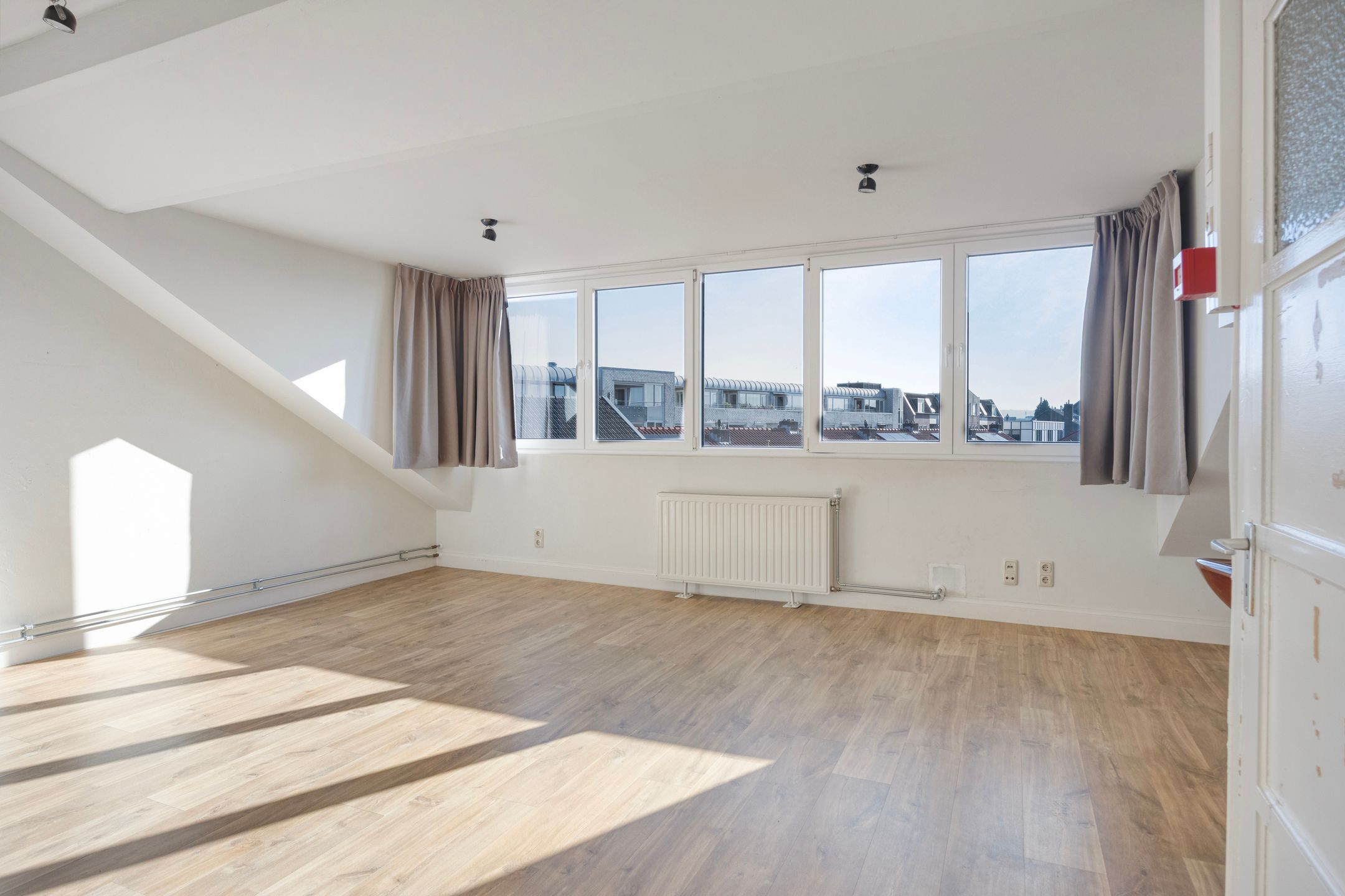 Foto 24 van Baron van Hövellstraat 7