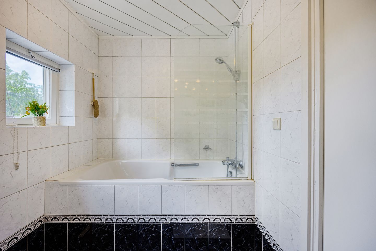 Foto 25 van Deken van der Cammenweg 1